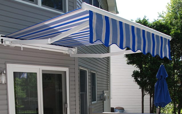 Aristocrat Slim retractable awning
